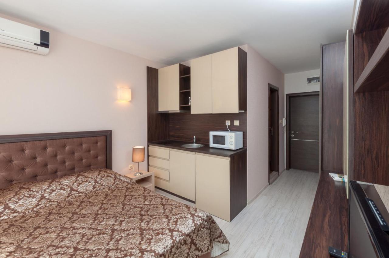 Harmony Suites Jungle Sunny Beach Exterior foto