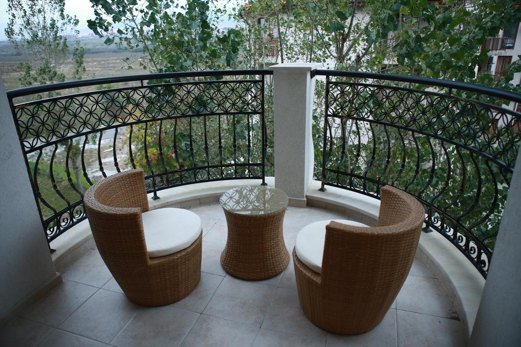 Harmony Suites Jungle Sunny Beach Habitación foto
