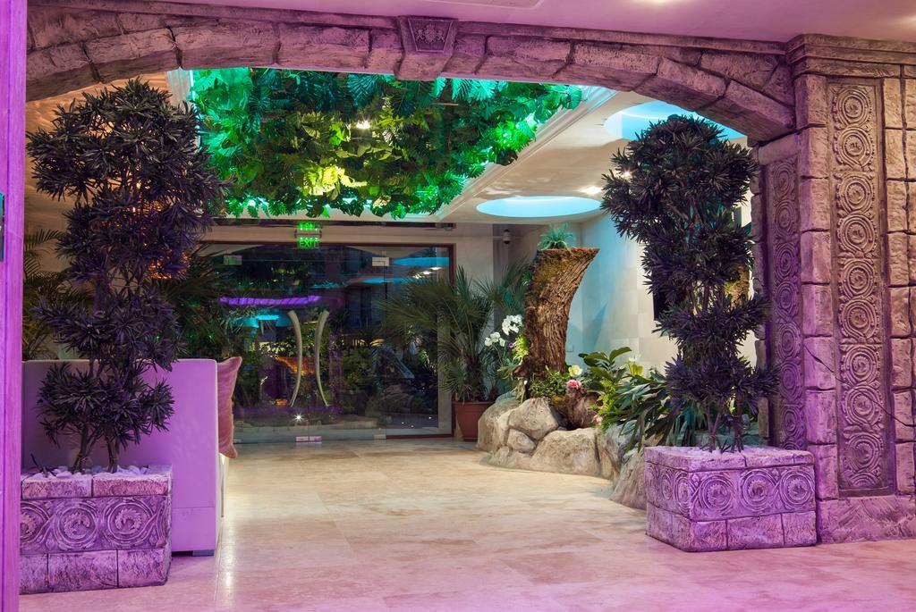 Harmony Suites Jungle Sunny Beach Exterior foto