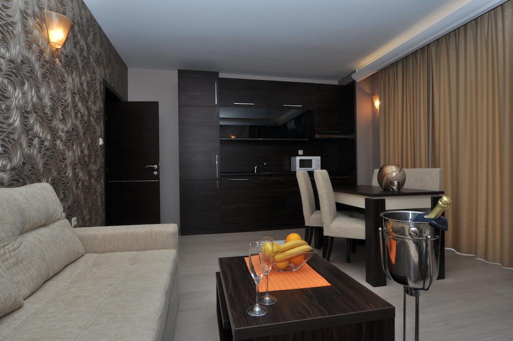 Harmony Suites Jungle Sunny Beach Exterior foto