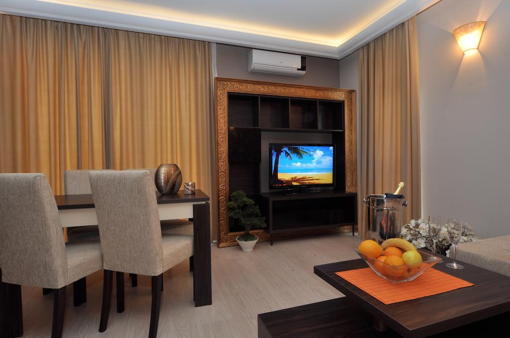 Harmony Suites Jungle Sunny Beach Exterior foto